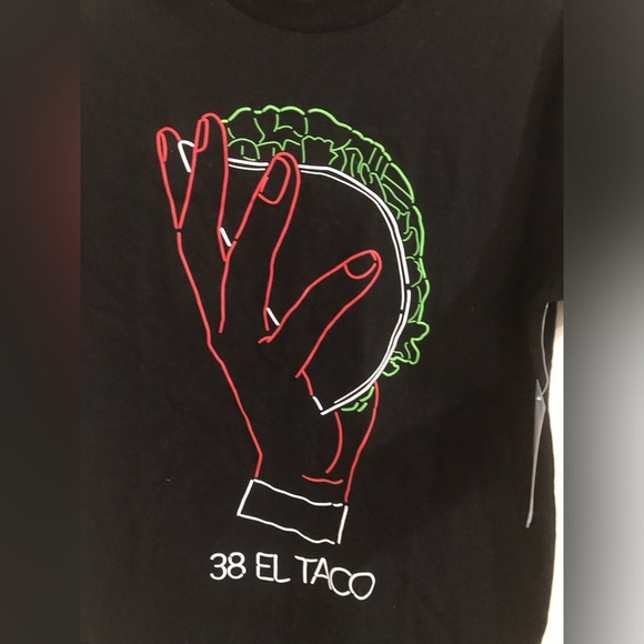 El Taco graphic print Black tshirt size small new - Picture 2 of 6